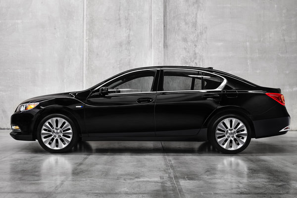 2014 Acura RLX Sport Hybrid