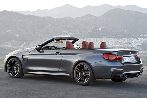 2015 BMW 4-Series M4 convertible