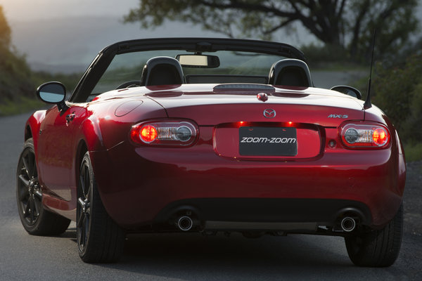 2015 Mazda MX-5 Miata 25th Anniversary Edition