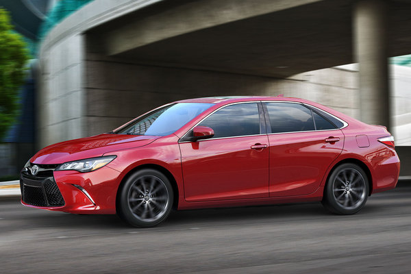 2015 Toyota Camry XSE