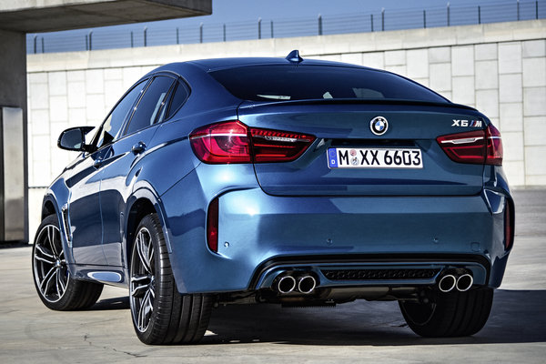 2015 BMW X6 M