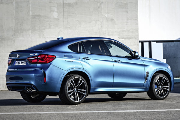 2015 BMW X6 M