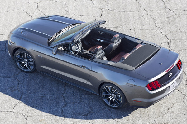 2015 Ford Mustang convertible