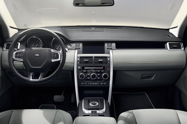 2015 Land Rover Discovery Sport Interior