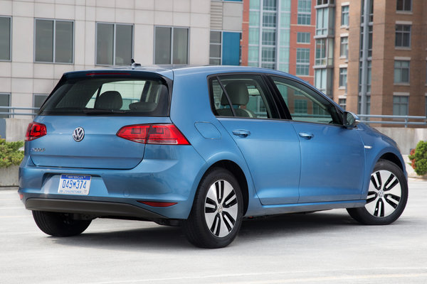 2015 Volkswagen e-Golf