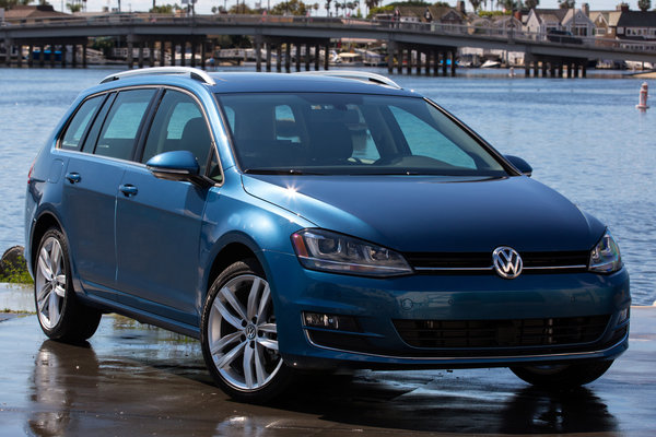 2015 Volkswagen Golf SportWagen