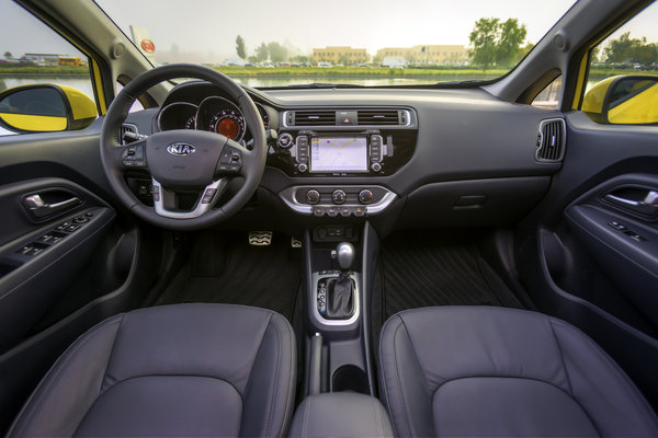 2016 Kia Rio 5-door Interior