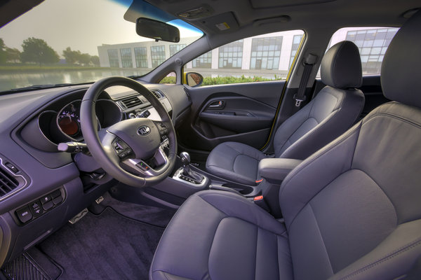 2016 Kia Rio 5-door Interior