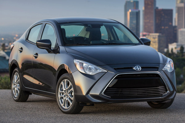 2016 Scion iA