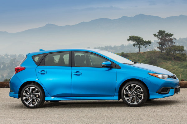 2016 Scion iM