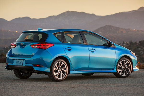 2016 Scion iM