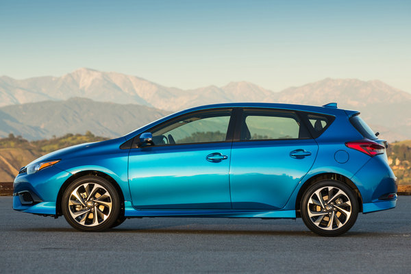 2016 Scion iM