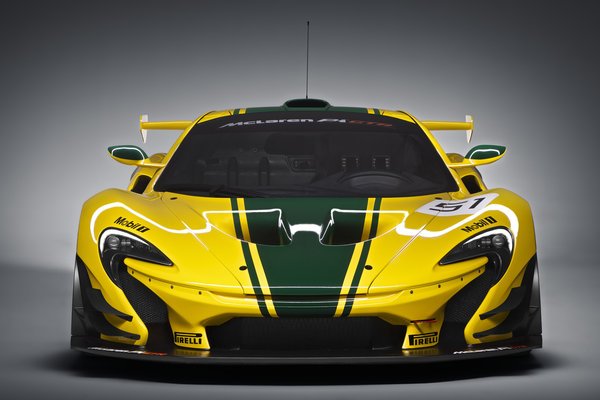 2016 McLaren P1 GTR