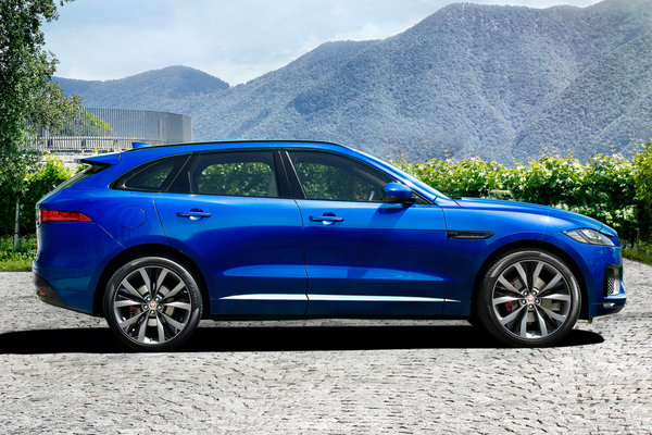 2016 Jaguar F-Pace