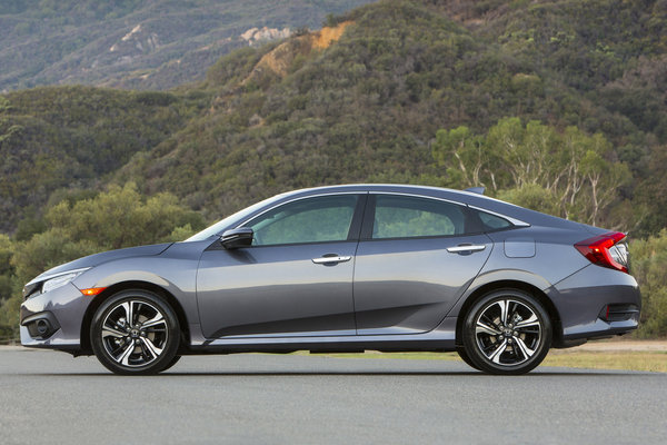 2016 Honda Civic sedan Touring