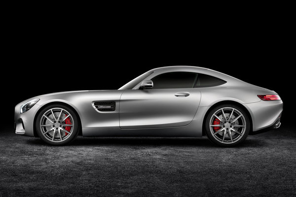 2016 Mercedes-Benz AMG GT