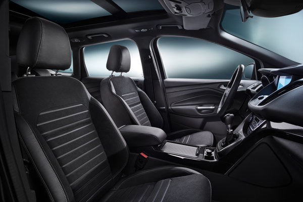 2017 Ford Kuga Interior