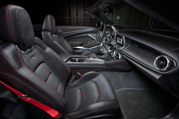 2017 Chevrolet Camaro Convertible ZL1 Interior