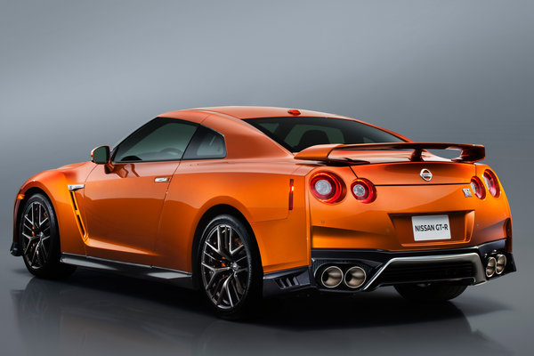 2017 Nissan GT-R