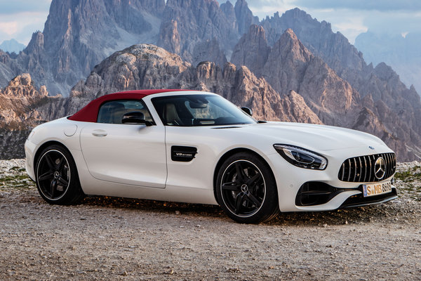 2018 Mercedes-Benz AMG GT Roadster