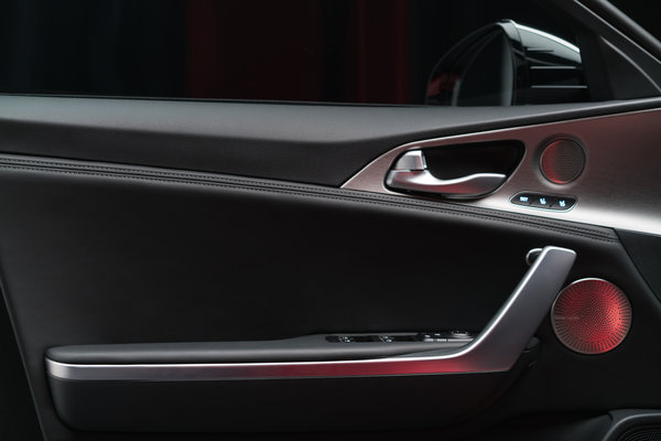 2018 Kia Stinger Interior