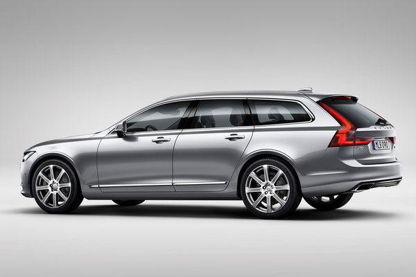 2018 Volvo V90