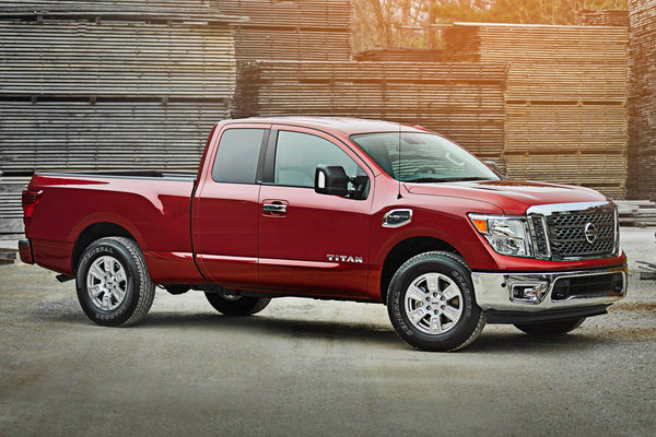 2017 Nissan Titan King Cab