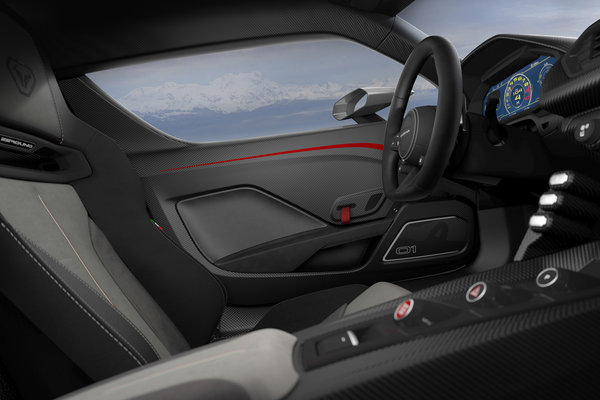 2017 ItalDesign Zerouno Interior