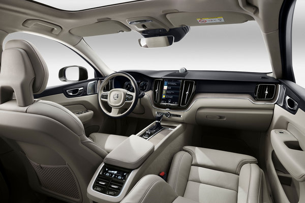 2018 Volvo XC60 Interior