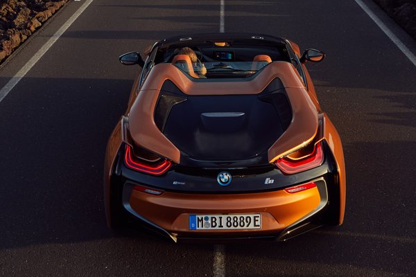 2019 BMW i8 Roadster