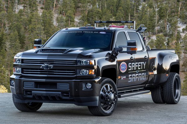 2017 Chevrolet Silverado 3500hd NHRA Safety Safari