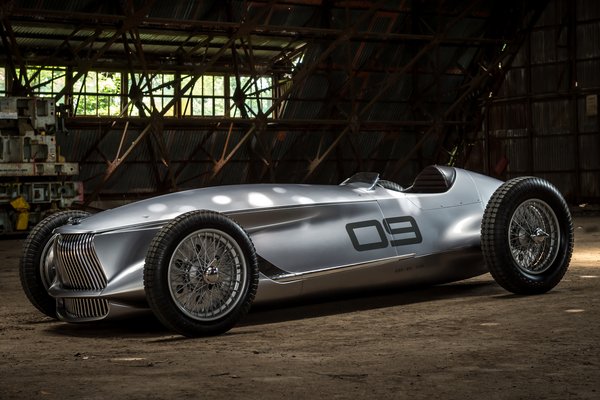 2017 Infiniti Prototype 9