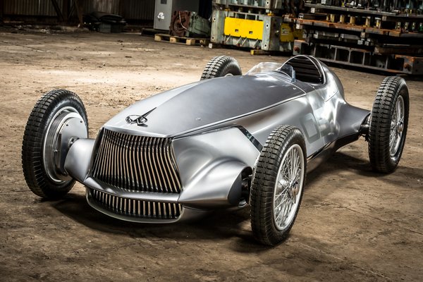 2017 Infiniti Prototype 9