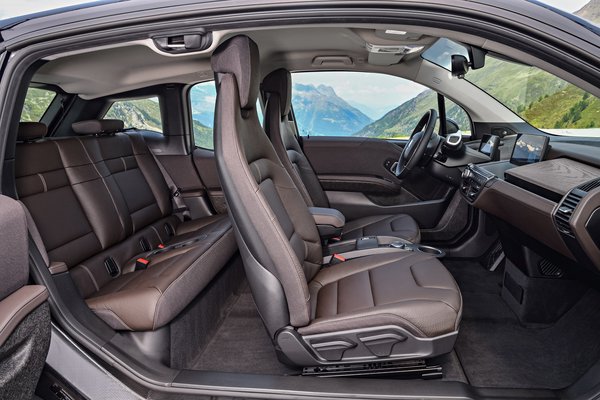 2018 BMW i3s Interior