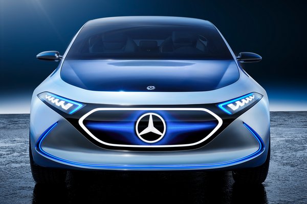 2017 Mercedes-Benz Concept EQA