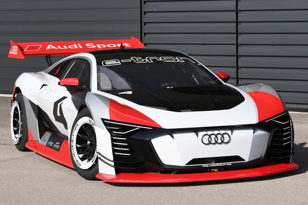 2018 Audi e-tron Vision Gran Turismo