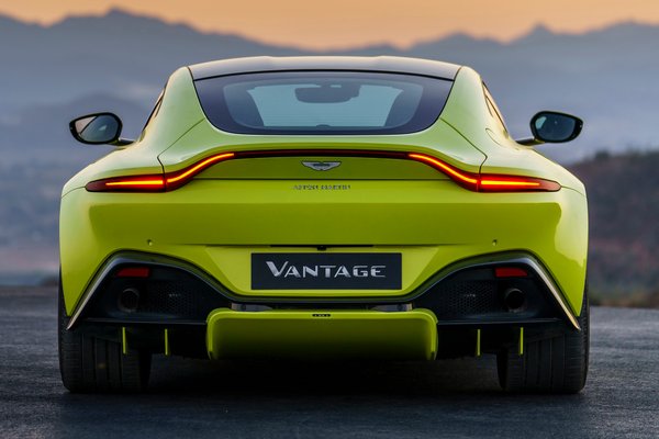 2018 Aston Martin Vantage