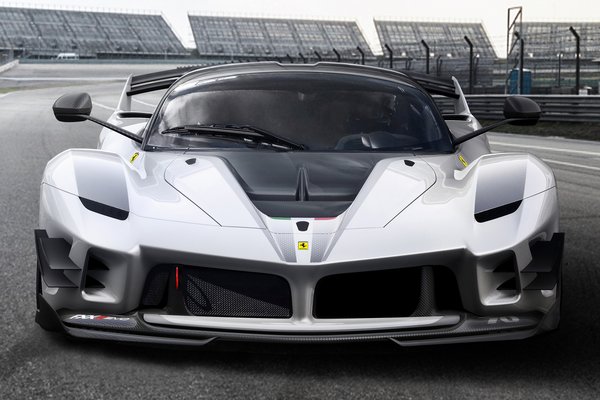 2018 Ferrari FXX-K Evo