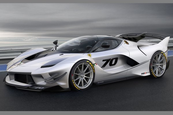 2018 Ferrari FXX-K Evo