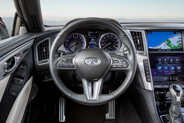 2018 Infiniti Q60 Instrumentation