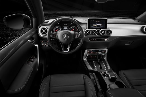 2019 Mercedes-Benz X-Class Interior