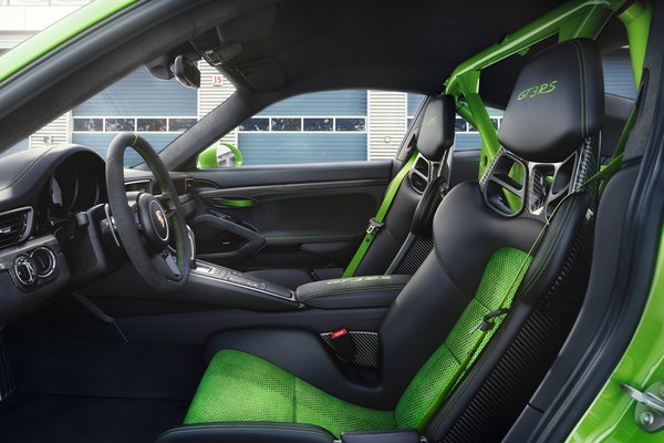 2019 Porsche 911 GT3 RS Interior