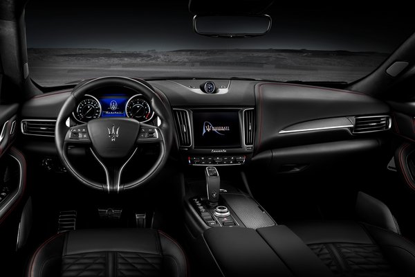 2019 Maserati Levante Trofeo Interior