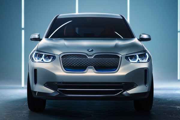 2018 BMW iX3