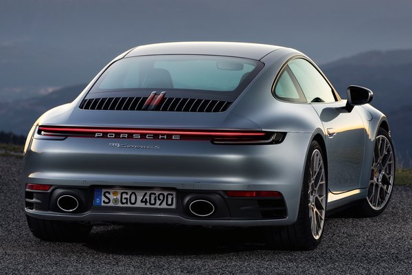 2020 Porsche 911 Carrera 4S Coupe