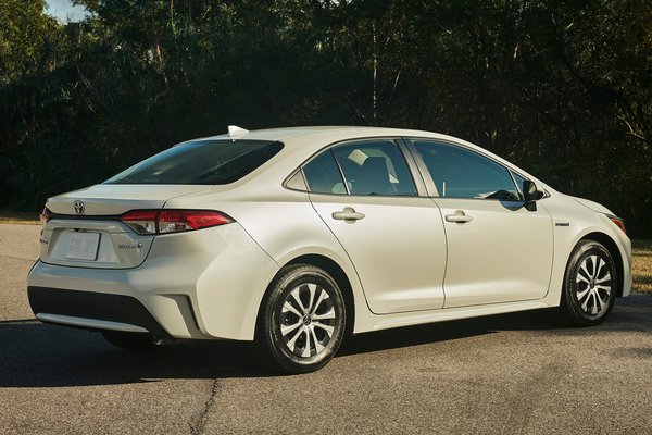 2020 Toyota Corolla Hybrid sedan