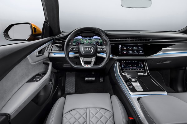 2019 Audi Q8 Interior