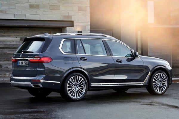 2019 BMW X7