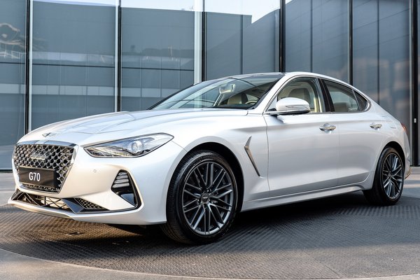 2019 Genesis G70