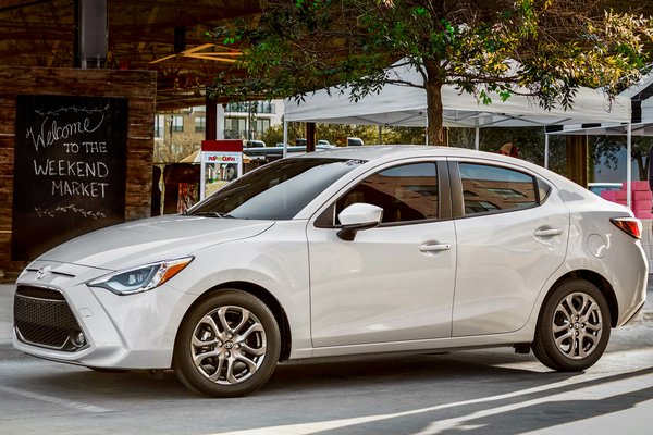 2019 Toyota Yaris sedan